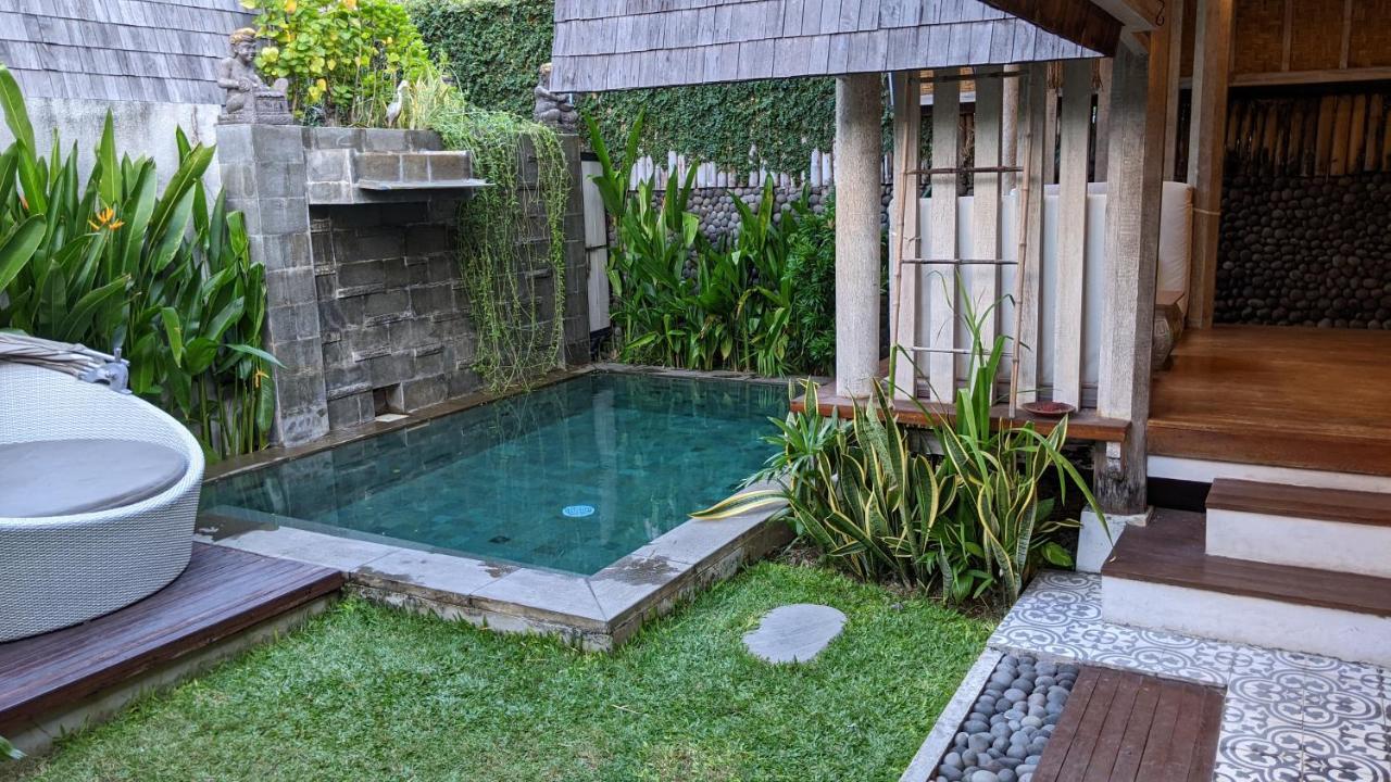 Villa Made West Seminyak Buitenkant foto